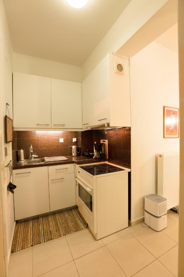 Katia'S Pepper Tree Apartment Kandiye Dış mekan fotoğraf