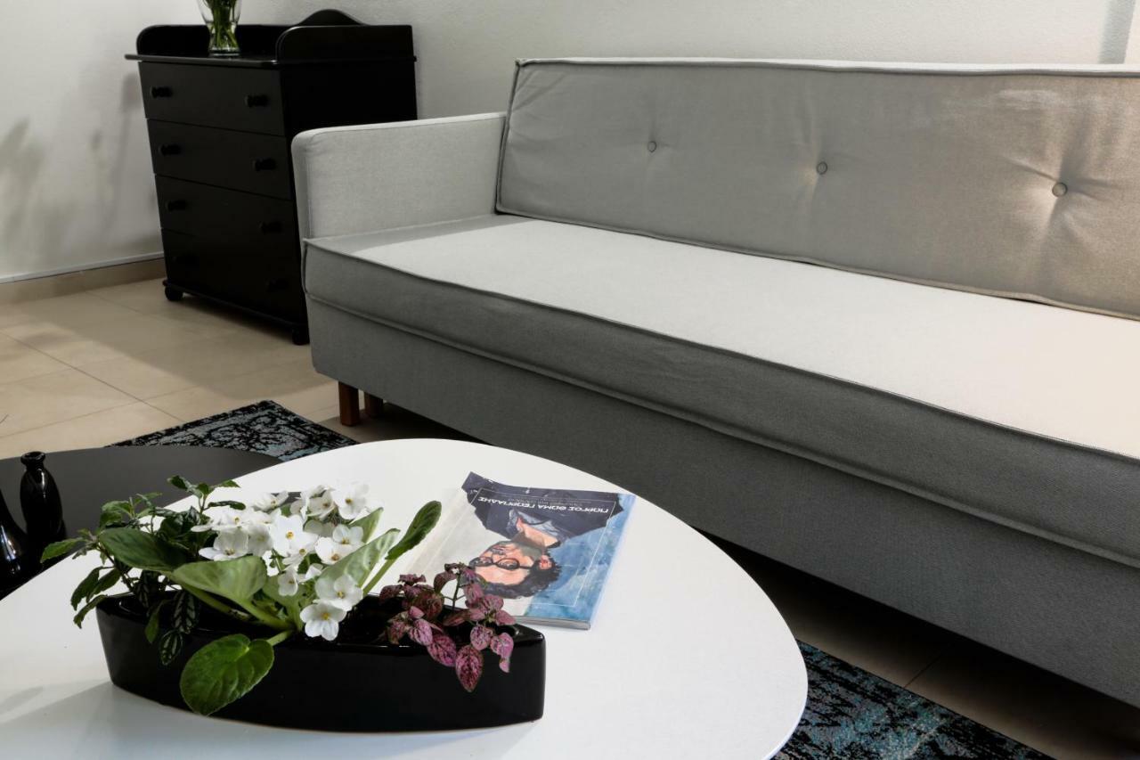 Katia'S Pepper Tree Apartment Kandiye Dış mekan fotoğraf